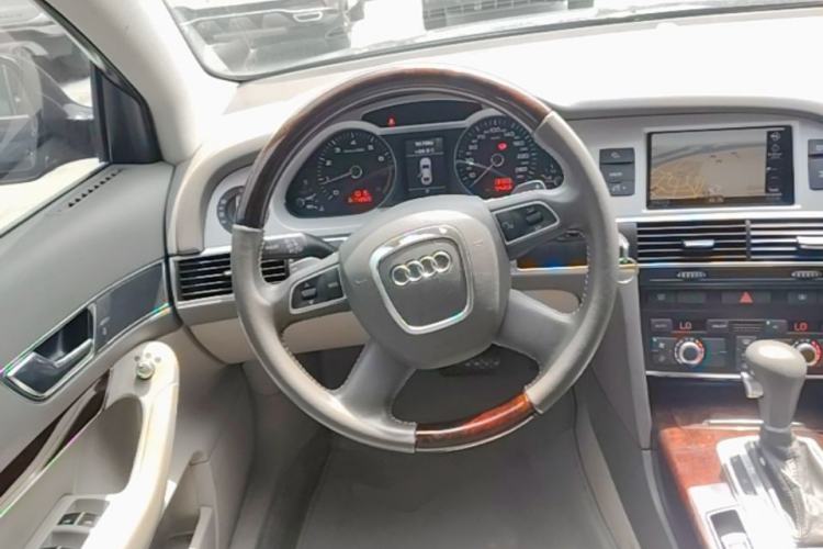 Used Audi A6L 2010 2.0 TFSI Automatic Standard Edition Steering Wheel