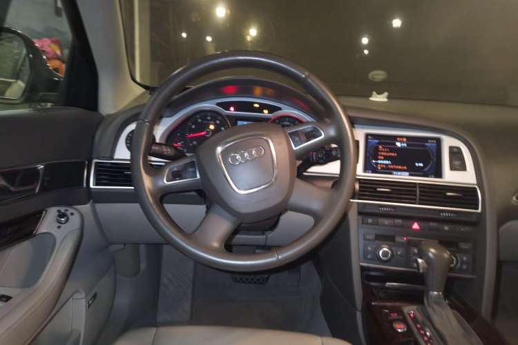 Used Audi A6L 2010 3.0 TFSI quattro Luxury Model Steering Wheel
