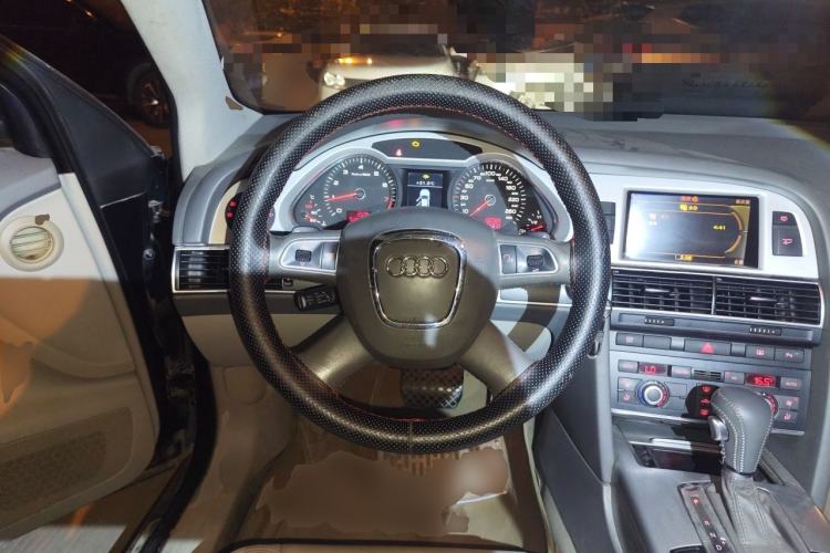 Used Audi A6L 2010 2.0 TFSI Automatic Standard Edition Steering Wheel