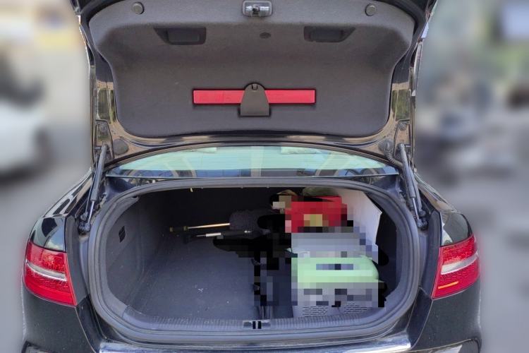 Used Audi A6L 2010 2.4L Comfort Edition Trunk
