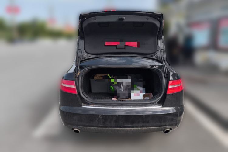Used Audi A6L 2010 2.4L Comfort Edition Trunk