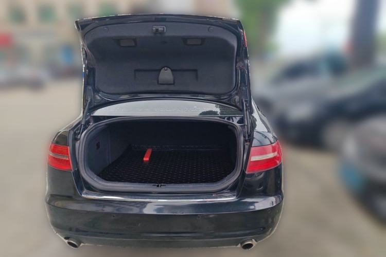 Used Audi A6L 2010 2.4L Technology Edition Trunk