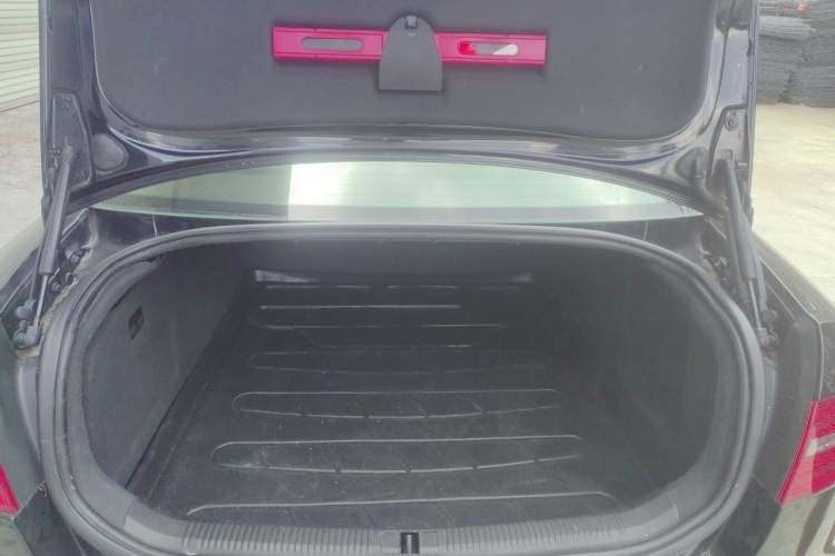Used Audi A6L 2010 2.4L Luxury Edition Trunk