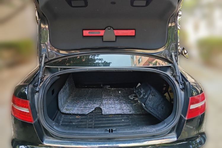 Used Audi A6L 2010 2.4L Technology Edition Trunk