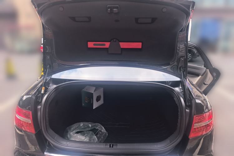 Used Audi A6L 2010 2.4L Comfort Edition Trunk