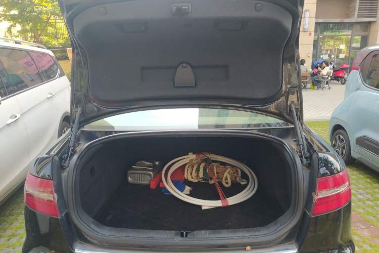 Used Audi A6L 2010 2.7 TDI Trunk