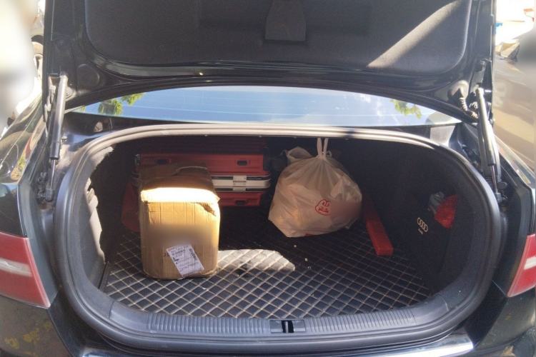 Used Audi A6L 2010 2.4L Comfort Edition Trunk
