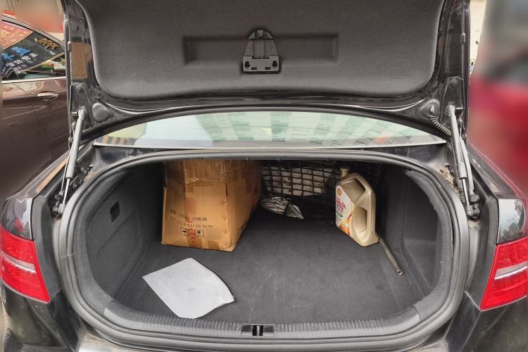 Used Audi A6L 2010 2.4L Technology Edition Trunk