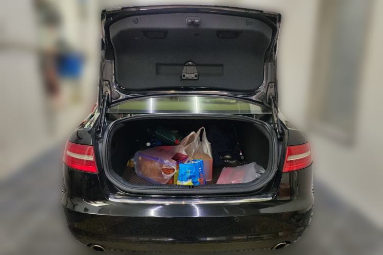 Used Audi A6L 2010 2.4L Comfort Edition Trunk