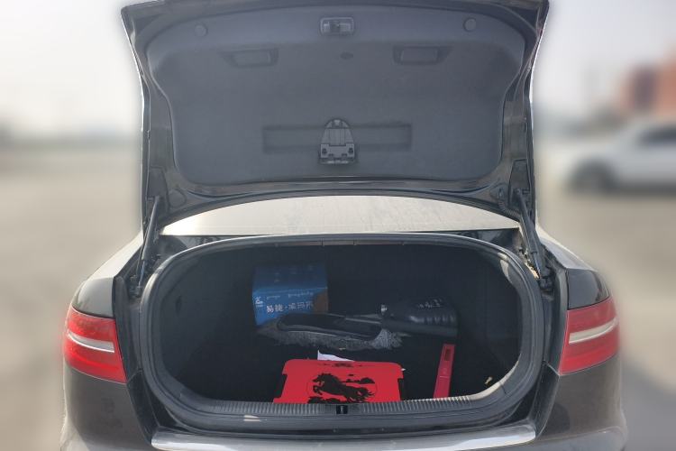 Used Audi A6L 2010 3.0 TFSI quattro Luxury Model Trunk