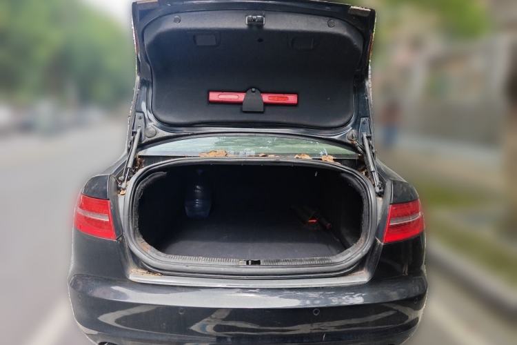 Used Audi A6L 2010 2.0 TFSI Automatic Standard Edition Trunk