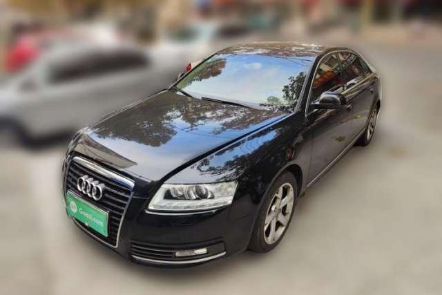Audi A6L 2010 3.0 TFSI quattro Luxury Model مستعملة