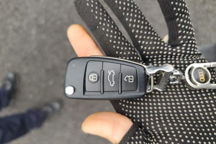 Used Audi A6L 2010 2.8 FSI Comfort Model Vehicle Key