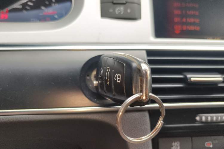 Used Audi A6L 2010 2.4L Technology Edition Vehicle Key