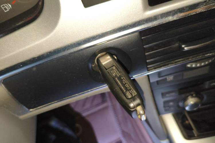 Used Audi A6L 2010 2.0 TFSI Automatic Standard Edition Vehicle Key