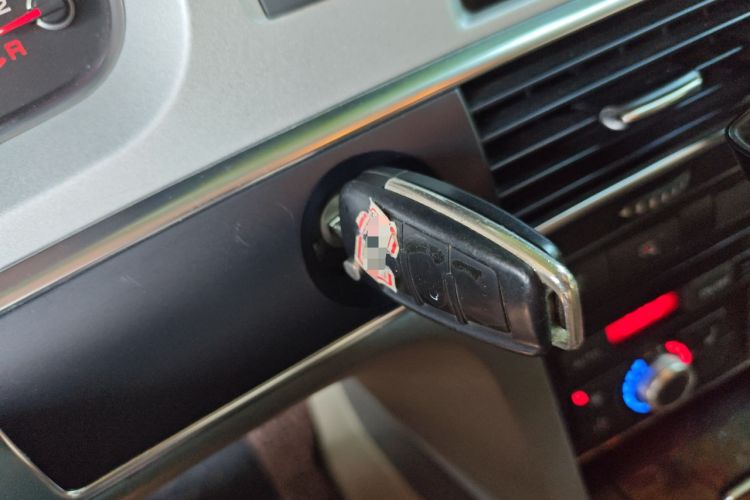 Used Audi A6L 2010 2.4L Luxury Edition Vehicle Key