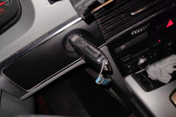 Used Audi A6L 2010 2.0 TFSI Automatic Standard Edition Vehicle Key