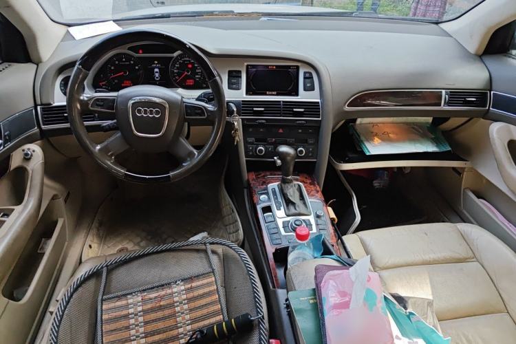Used Audi A6L 2010 2.4L Technology Edition Center Console