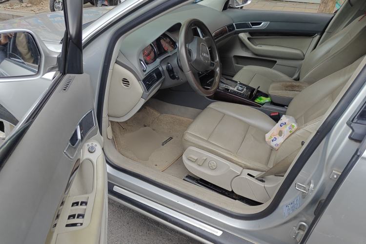 Used Audi A6L 2010 2.0 TFSI Automatic Standard Edition Driver Seat