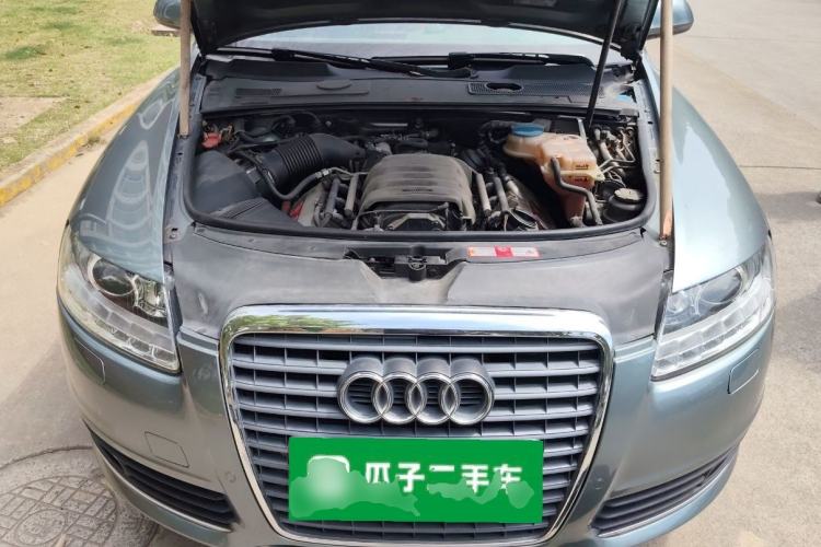Used Audi A6L 2010 2.4L Comfort Edition Engine Bay