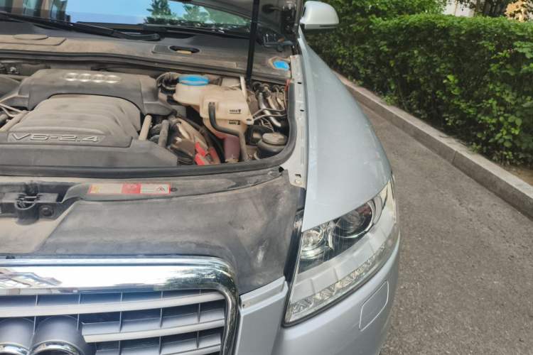 Used Audi A6L 2010 2.4L Comfort Edition Engine Bay Left