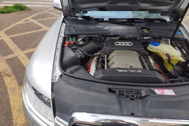Used Audi A6L 2010 2.4L Comfort Edition Engine Bay Right