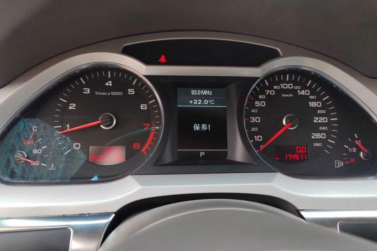 Used Audi A6L 2010 2.4L Comfort Edition Instrument Cluster