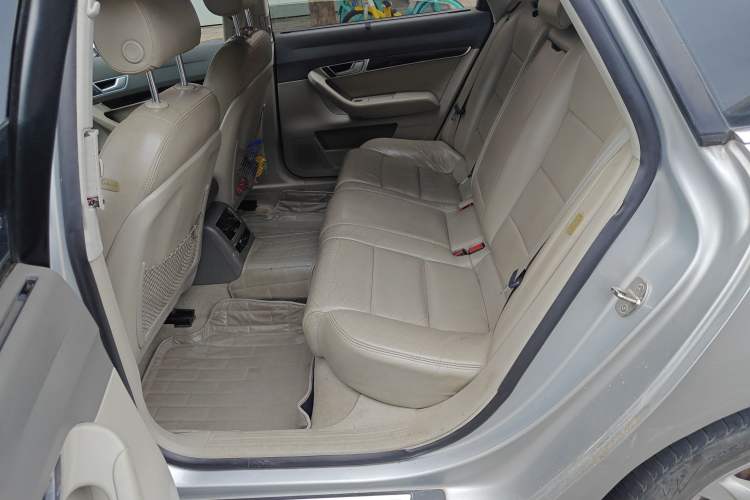 Used Audi A6L 2010 2.0 TFSI Automatic Standard Edition Left Rear Seat