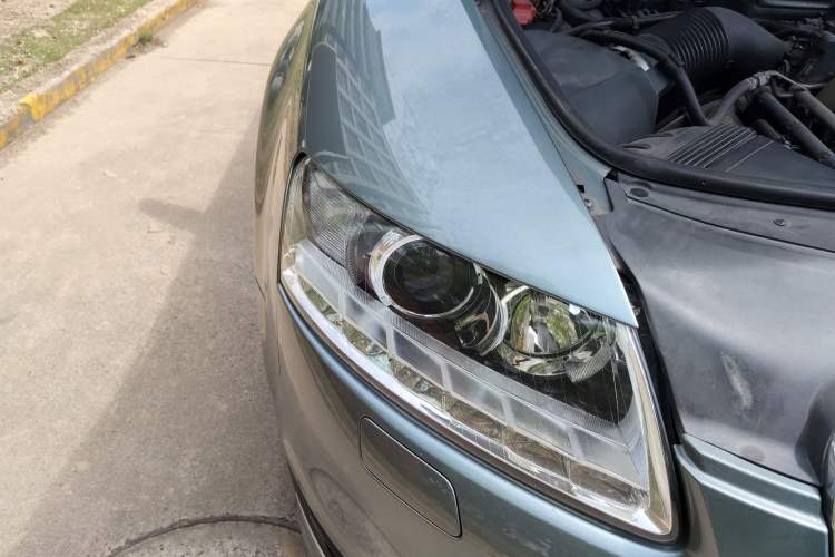 Used Audi A6L 2010 2.4L Comfort Edition Right Front Headlight