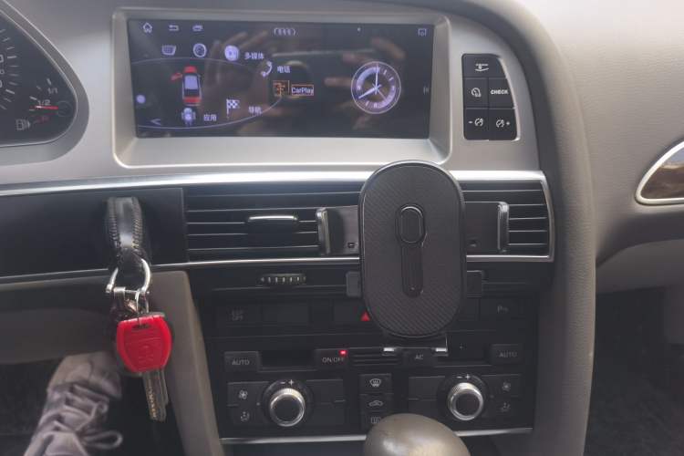 Used Audi A6L 2011 2.0 TFSI Automatic Standard Edition Audio And AC Panel