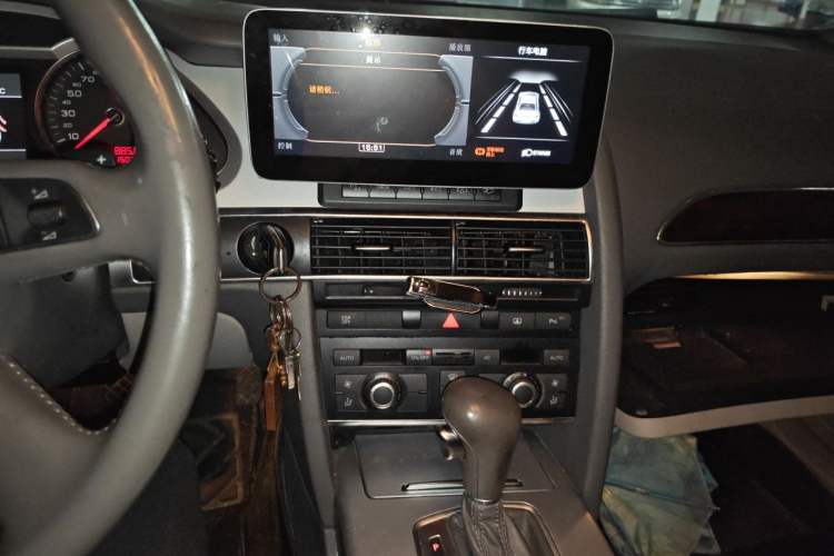 Used Audi A6L 2011 2.0 TFSI Automatic Standard Edition Audio And AC Panel