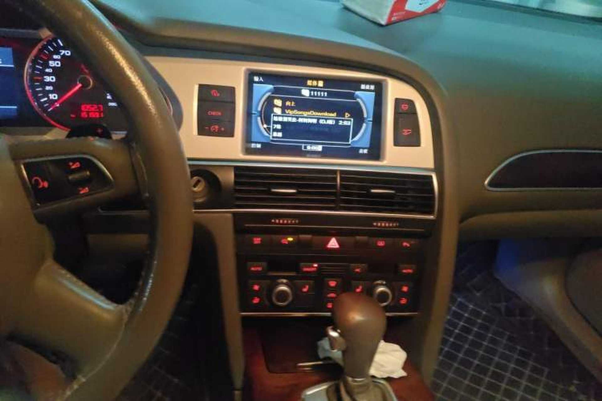 Used Audi A6L 2011 2.4L Comfort Edition Audio And AC Panel