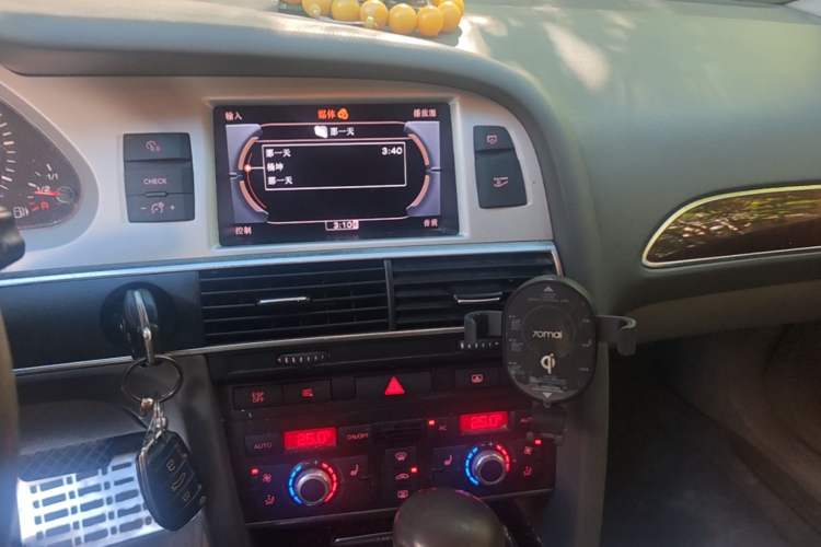 Used Audi A6L 2011 2.4L Technology Edition Audio And AC Panel