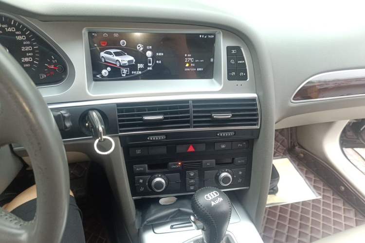 Used Audi A6L 2011 2.0 TFSI Automatic Standard Edition Audio And AC Panel