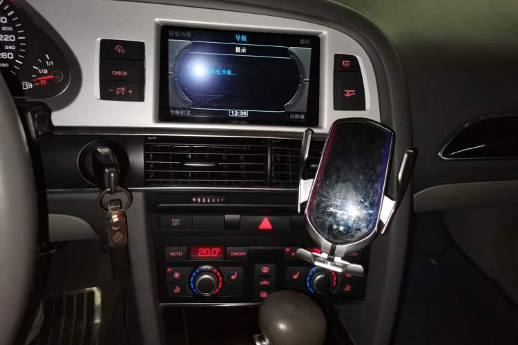 Used Audi A6L 2011 2.7 TDI Comfort Model Audio And AC Panel