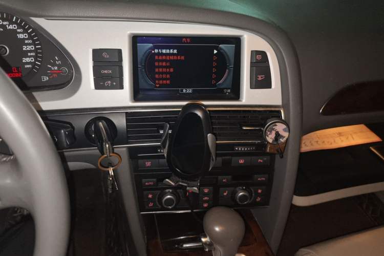 Used Audi A6L 2011 2.4L Technology Edition Audio And AC Panel