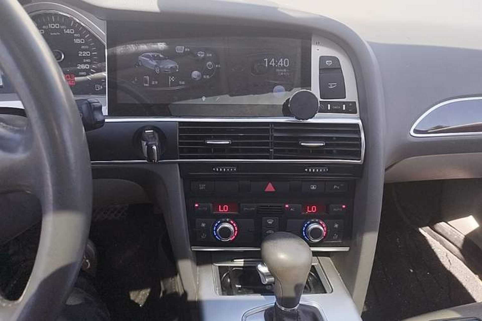 Used Audi A6L 2011 2.0 TFSI Automatic Standard Edition Audio And AC Panel