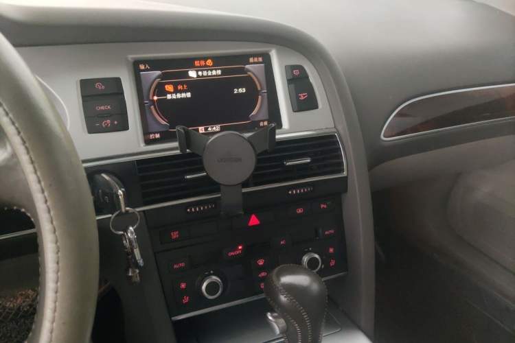Used Audi A6L 2011 2.0 TFSI Automatic Standard Edition Audio And AC Panel