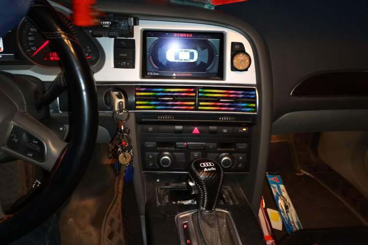 Used Audi A6L 2011 2.0 TFSI Automatic Standard Edition Audio And AC Panel