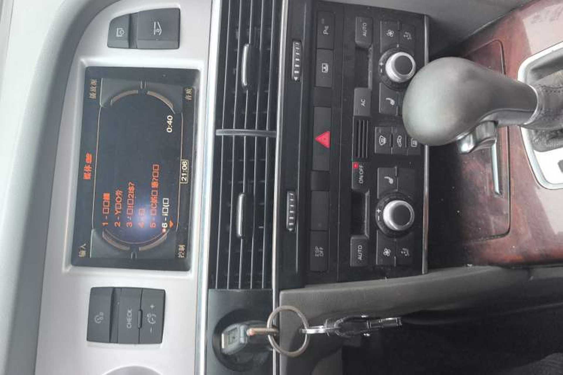 Used Audi A6L 2011 2.7 TDI Comfort Model Audio And AC Panel