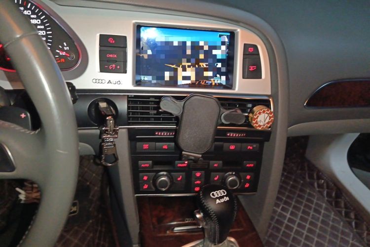 Used Audi A6L 2011 2.4L Technology Edition Audio And AC Panel