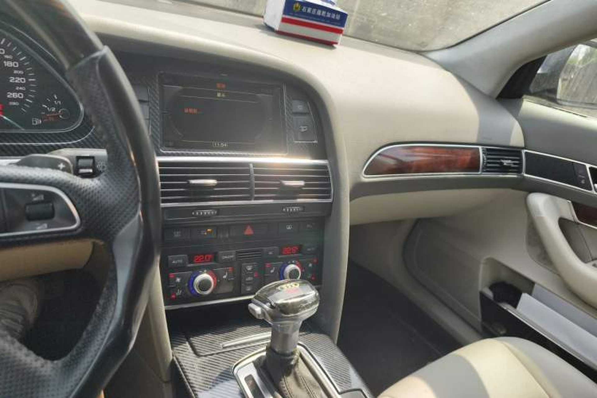Used Audi A6L 2011 2.4L Technology Edition Audio And AC Panel