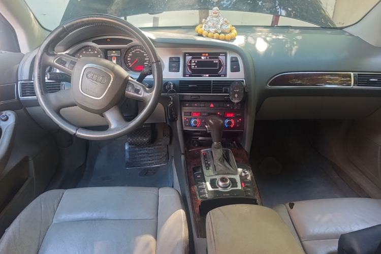 Used Audi A6L 2011 2.4L Technology Edition Center Console