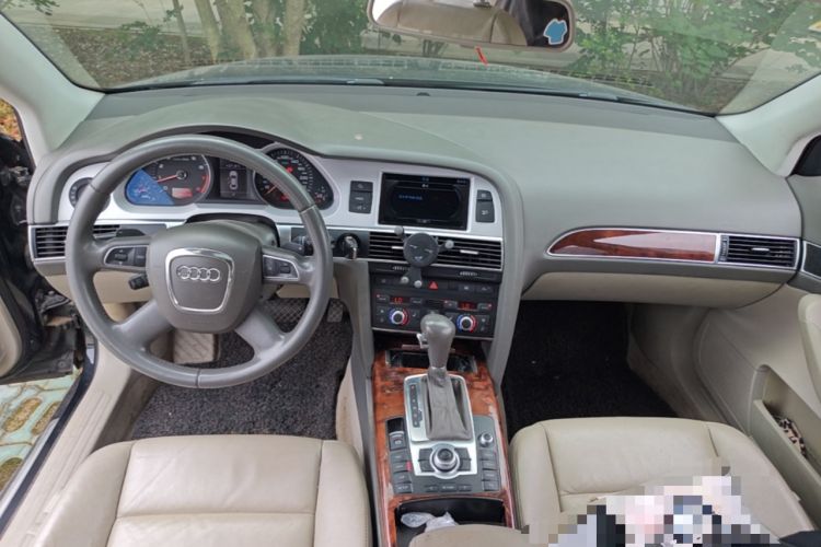 Used Audi A6L 2011 2.4L Technology Edition Center Console