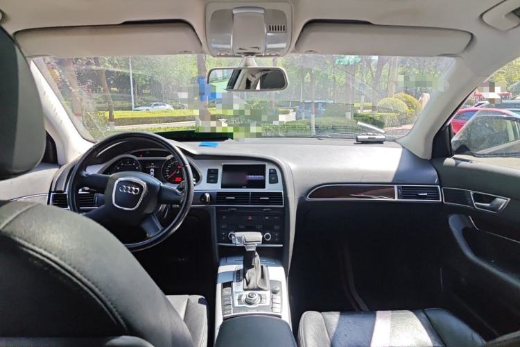 Used Audi A6L  Center Console