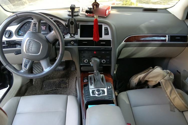 Used Audi A6L 2011 2.4L Technology Edition Center Console
