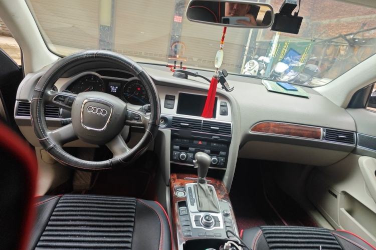 Used Audi A6L 2011 2.4L Comfort Edition Center Console