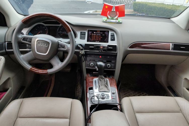 Used Audi A6L 2011 2.4L Technology Edition Center Console