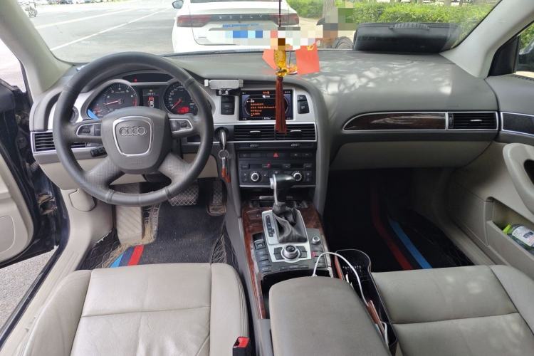Used Audi A6L 2011 2.4L Technology Edition Center Console