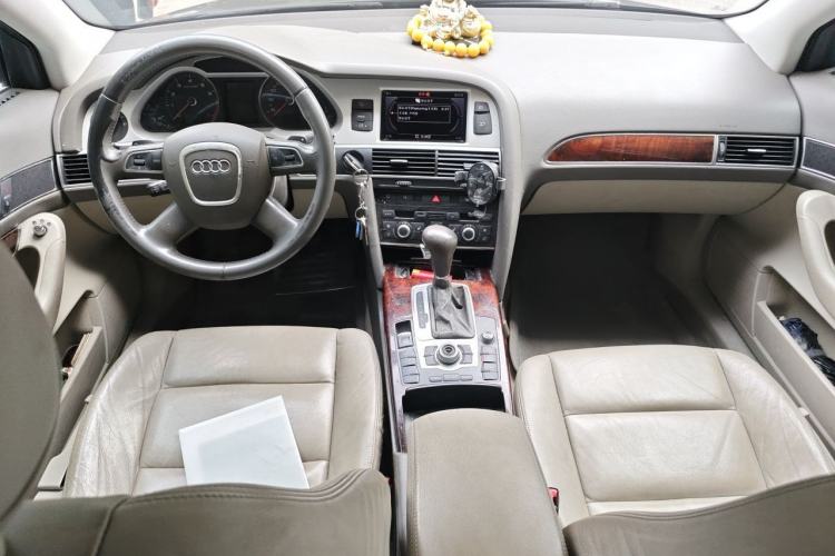 Used Audi A6L 2011 2.4L Technology Edition Center Console